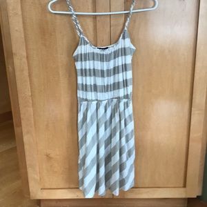 Cute summer dress!